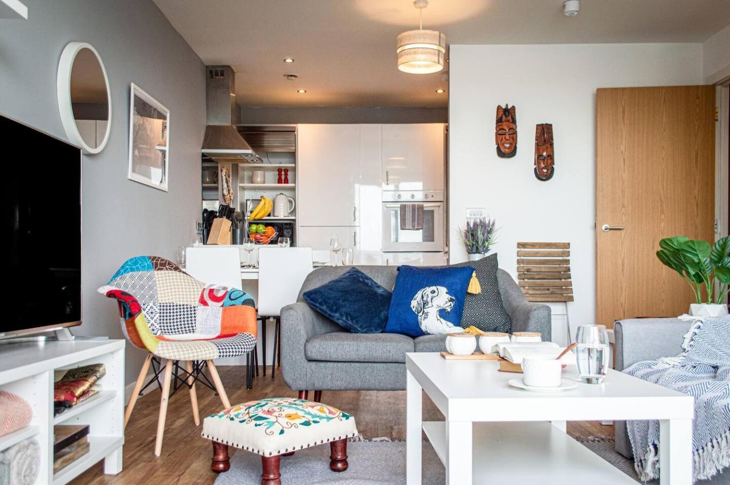 Stunning Mersey View Flat W Parking In Liverpool Exterior photo