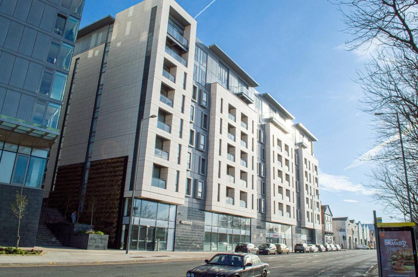 Stunning Mersey View Flat W Parking In Liverpool Exterior photo